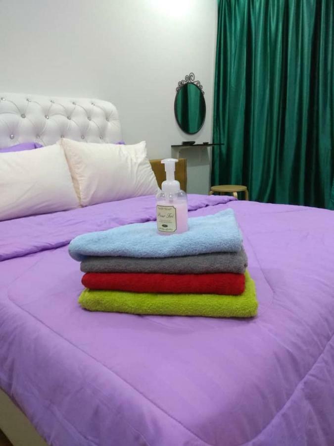 Putra 1 Pool Homestay Bandar Seri Putra Kampong Sungai Buah 外观 照片